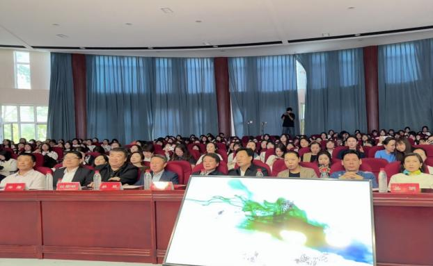 教育系举办“OBE”教育管理品牌成果汇报暨庆祝第四十一个教师节文艺汇演